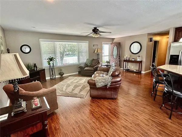 111 Woodcliffe DR, Oswego, KS 67356