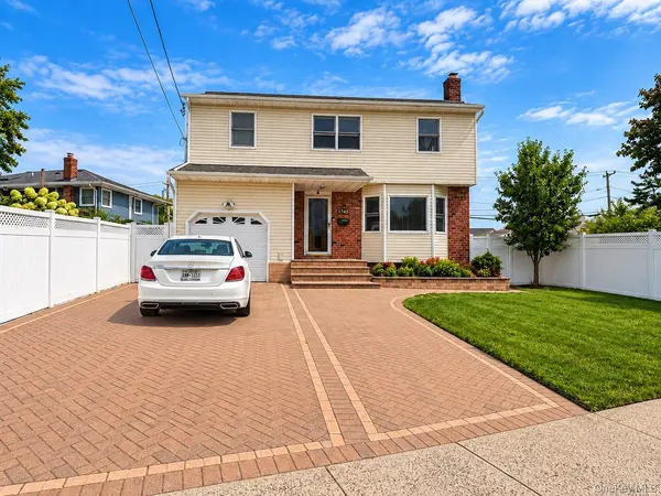 1745 Bellmore AVE, Bellmore, NY 11710