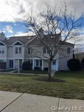 3424 Whispering HLS, Chester, NY 10918