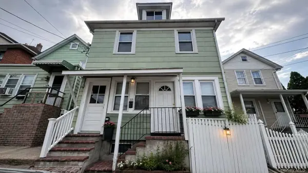 22 Ford ST #2, Glen Cove, NY 11542