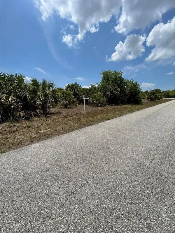 150 STERLING ST, Port Charlotte, FL 33954