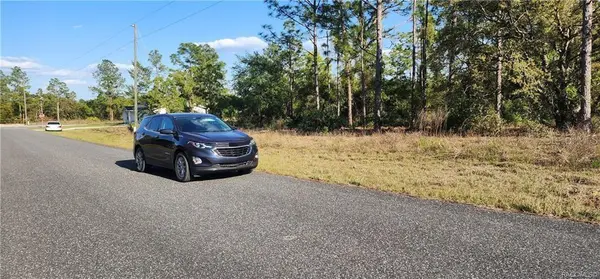 3420 W Hayward LN, Citrus Springs, FL 34433