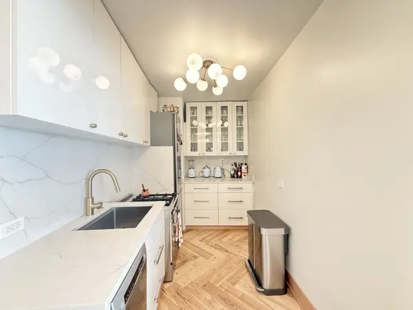 1150 N LAKE SHORE DR #7K, Chicago, IL 60611