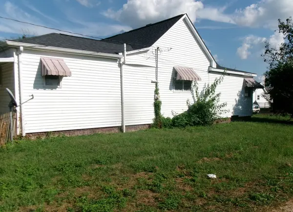 127 Victor ST, Westville, IL 61883