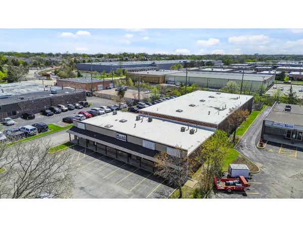 471 W Wise RD, Schaumburg, IL 60193