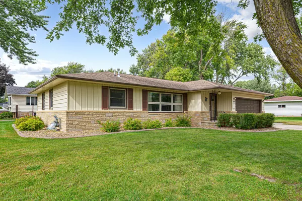 1530 Truman AVE, Owatonna, MN 55060