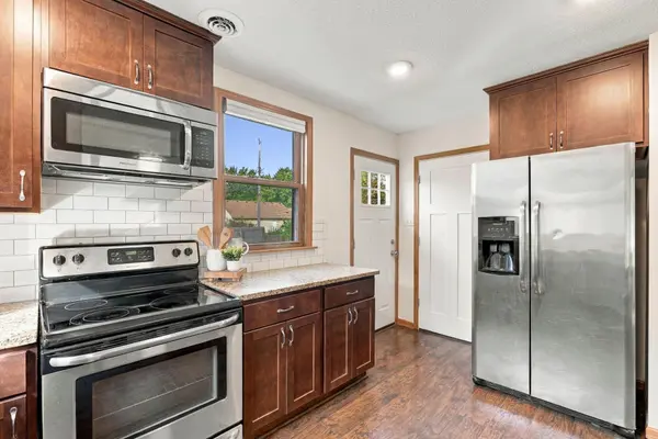 10112 Stevens AVE S, Bloomington, MN 55420