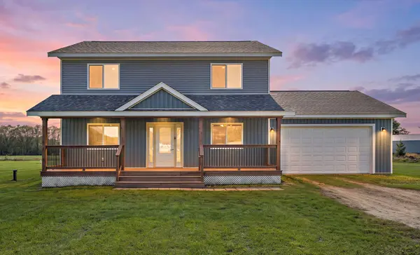 W7823 170th AVE, Hager City, WI 54014