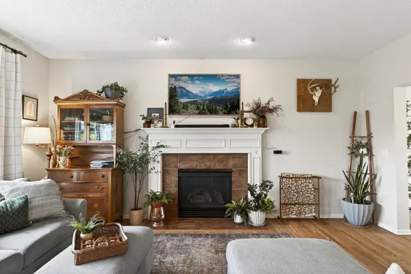 6698 Mackenzie AVE NE, Albertville, MN 55301