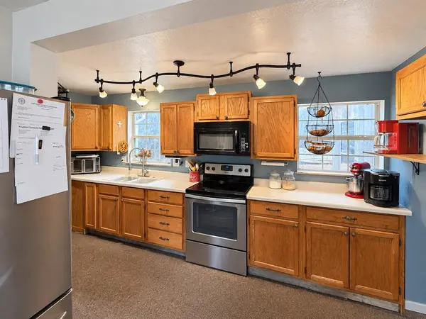 21605 E Eighth ST, Hinton, OK 73047
