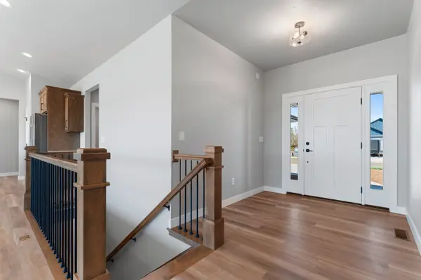 3728 EDWINA DR, De Pere, WI 54115-1523