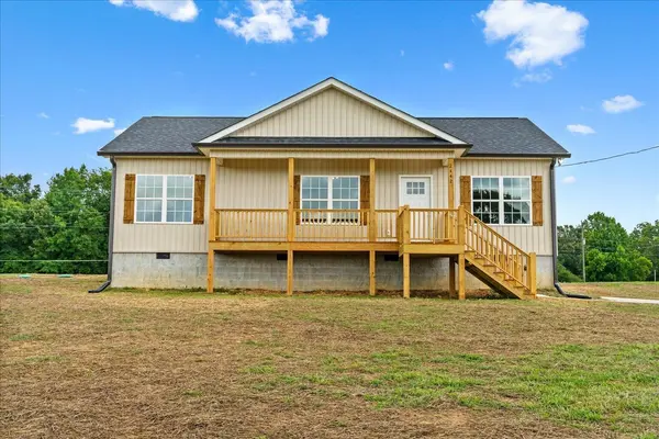 2442 Brown Bridge Road, Dalton, GA 30721