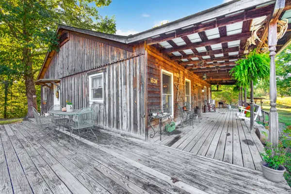 1208 Long Creek Rd, Dover, TN 37058