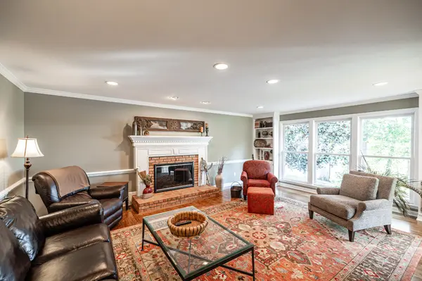 214 Woodlake Dr, Gallatin, TN 37066