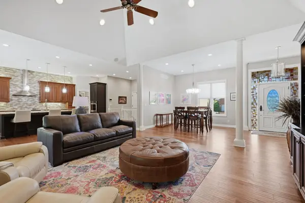 2301 N Rough Creek Rd, Derby, KS 67037