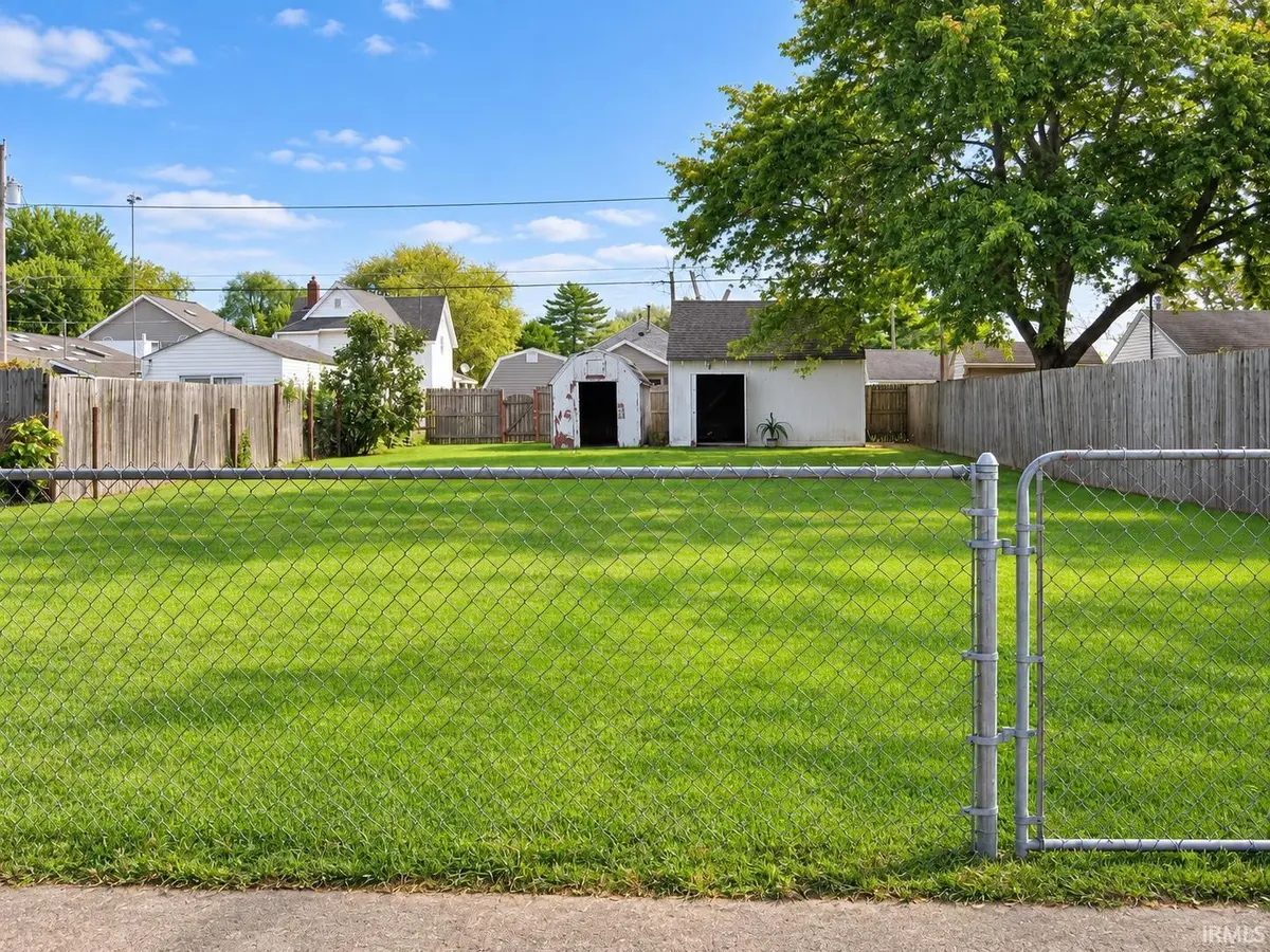 1802 N McCann ST, Kokomo, IN 46901
