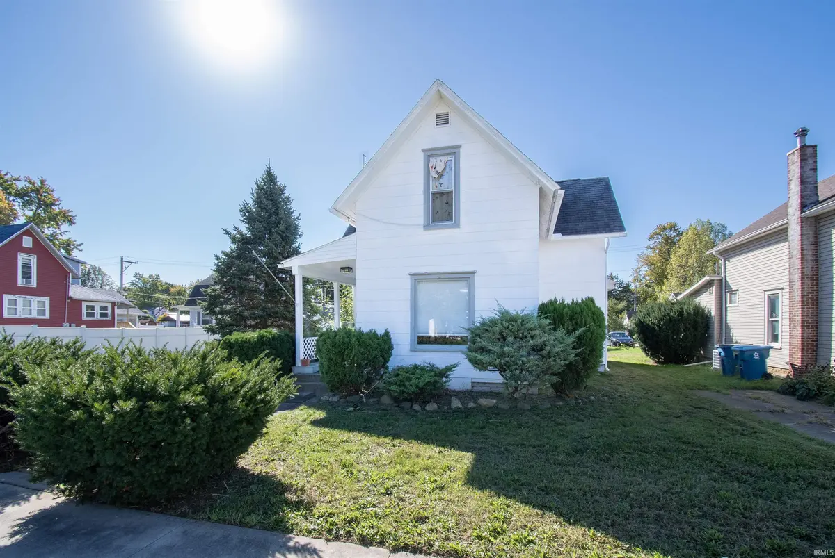 719 E 7Th ST, Auburn, IN 46706-2434