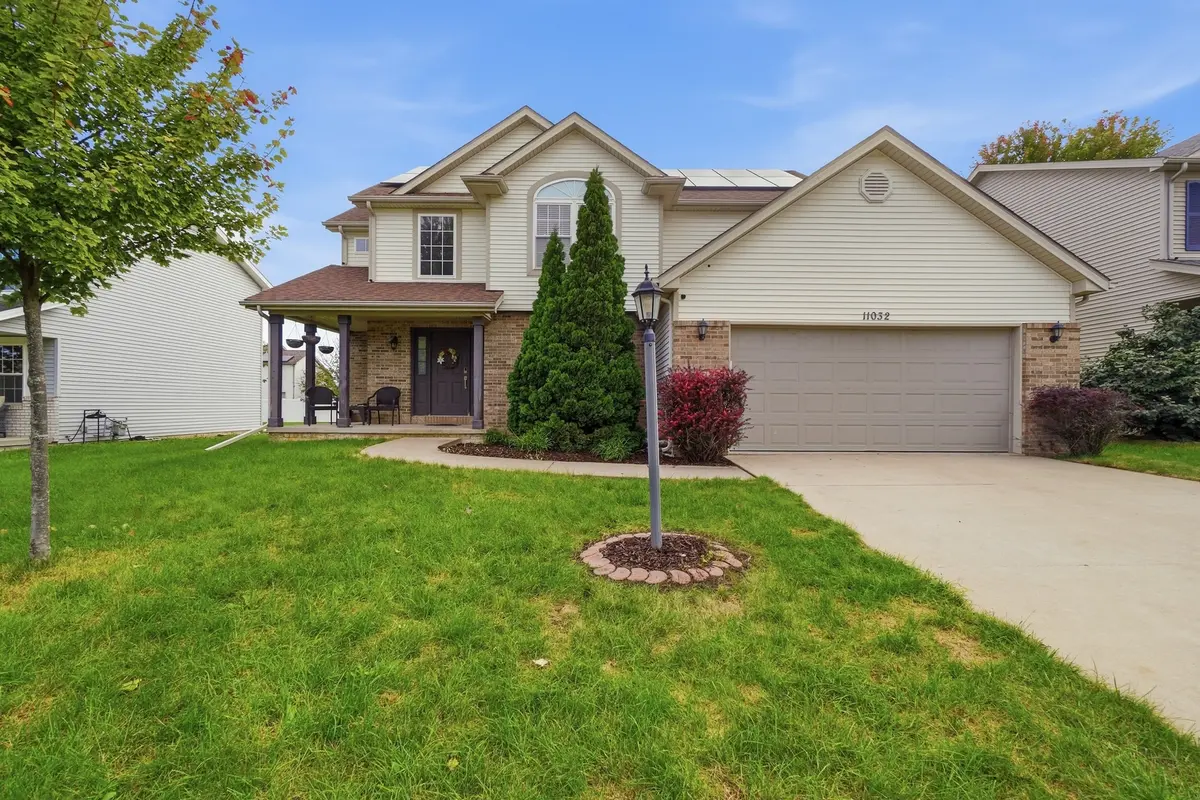 11032 N Serene BLVD, Dunlap, IL 61525