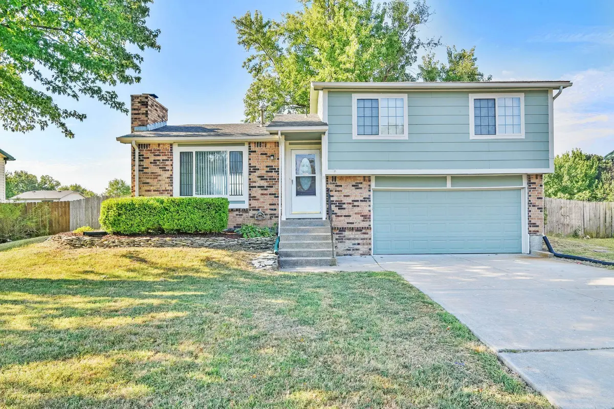 3208 N Cranberry, Wichita, KS 67226