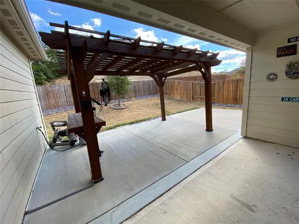 217 Bearman Drive, Fort Worth, TX 76120