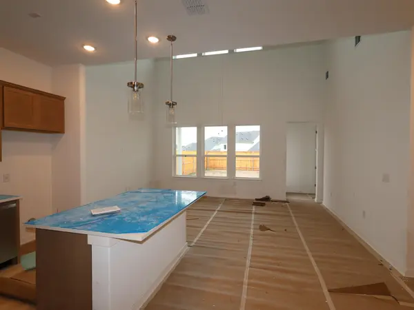 836 Corvallis DR, Leander, TX 78641
