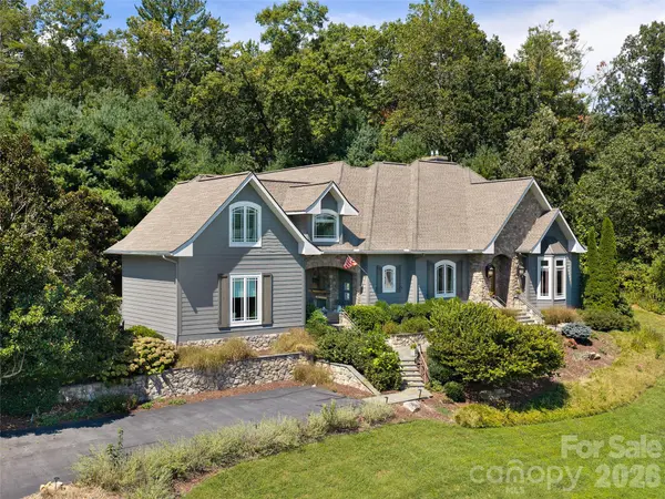 24 Mill Crest DR, Mills River, NC 28759