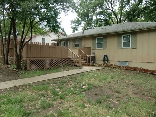 3401 S Ellison WAY, Independence, MO 64055