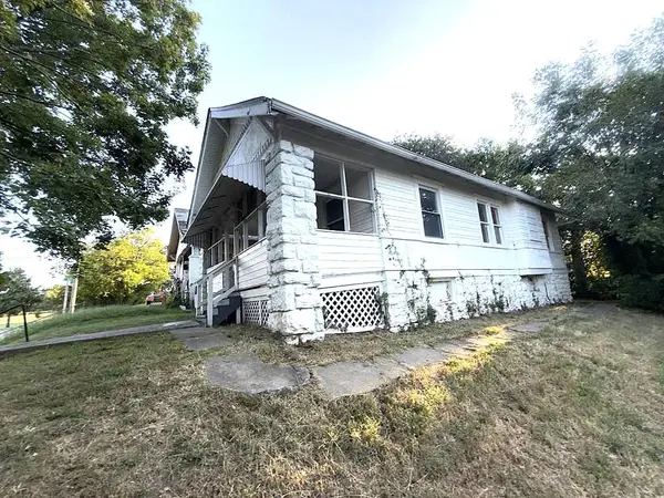4403 WABASH AVE, Kansas City, MO 64130