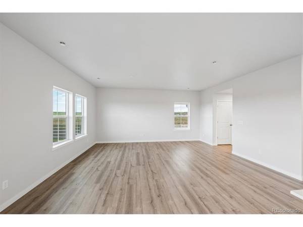 19085 E 93rd, Commerce City, CO 80022