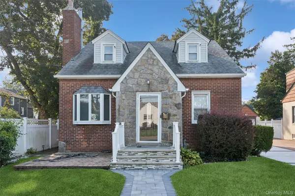 800 Wesley ST, North Baldwin, NY 11510