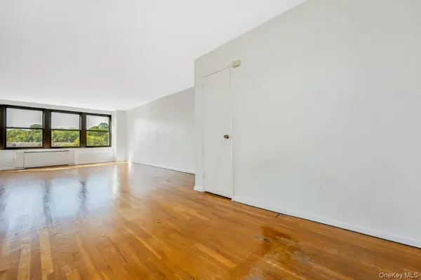 18-35 Corporal Kennedy ST #4F, Bayside, NY 11360