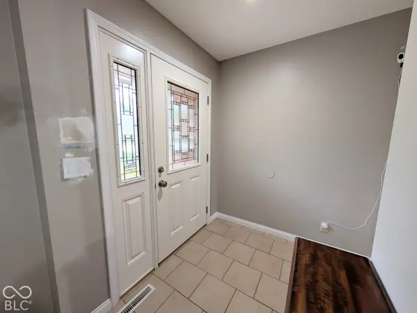 1640 South, Columbus, IN 47203