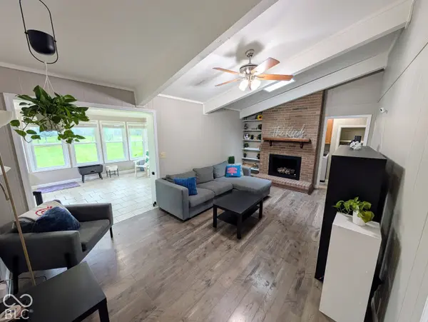1640 South, Columbus, IN 47203