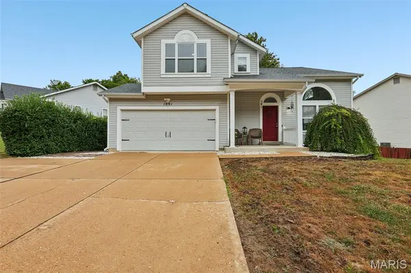 1091 Fenton Park DR, Fenton, MO 63026