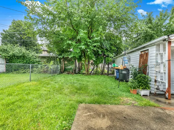 1733 N 73rd AVE, Elmwood Park, IL 60707