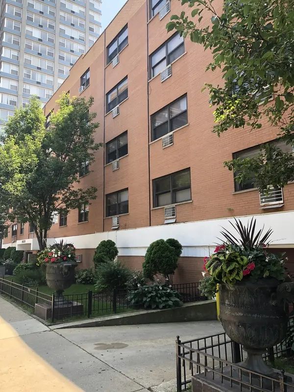 1025 W HOLLYWOOD AVE #406, Chicago, IL 60660