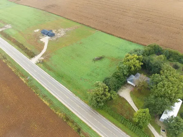 2180 220th ST, Independence, IA 50644
