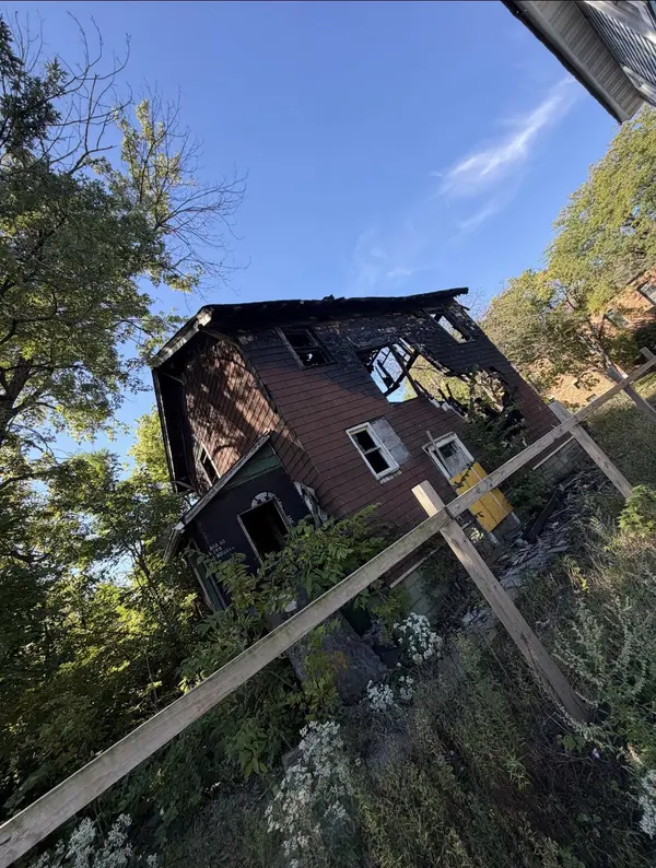 659 Vermont ST, Gary, IN 46402