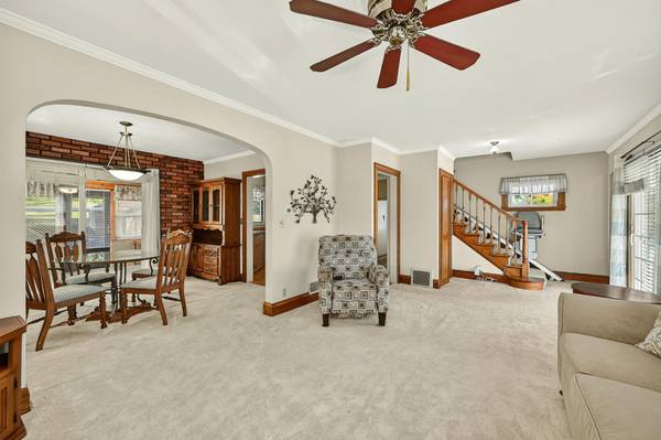 415 23rd AVE SW, Rochester, MN 55902