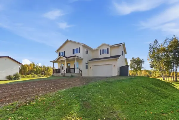 38582 Clover CIR, Hinckley, MN 55037