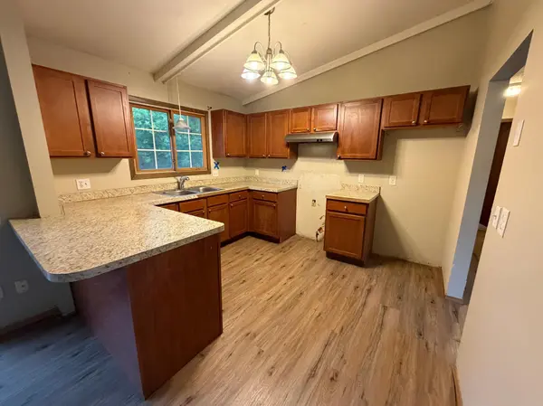 7701 Queen AVE N, Brooklyn Park, MN 55444
