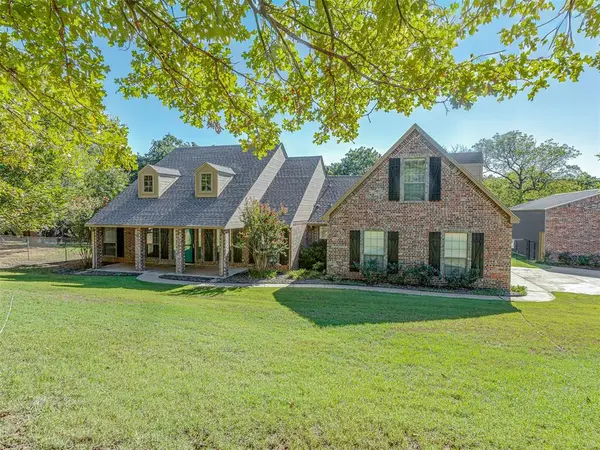 10461 Ridgeview DR, Edmond, OK 73034