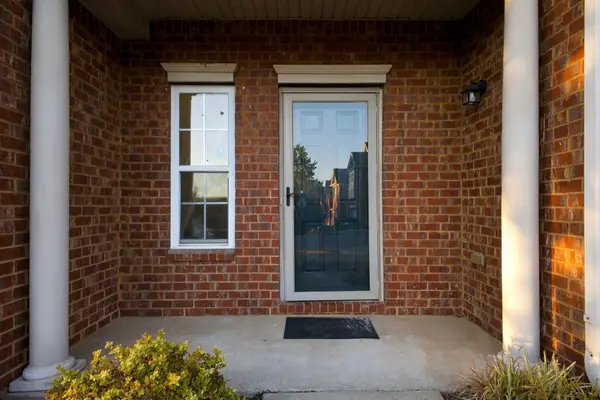 8241 Rossi Rd, Brentwood, TN 37027