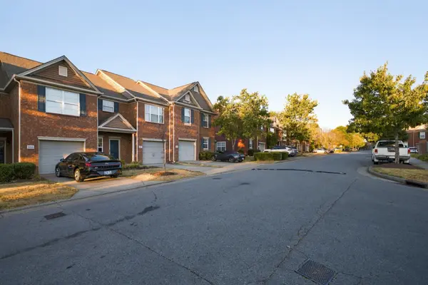 8241 Rossi Rd, Brentwood, TN 37027
