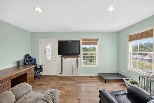179 Government Pond Rd, Jamestown, TN 38556