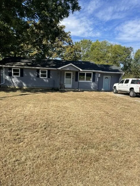 117 Depot St, Summertown, TN 38483