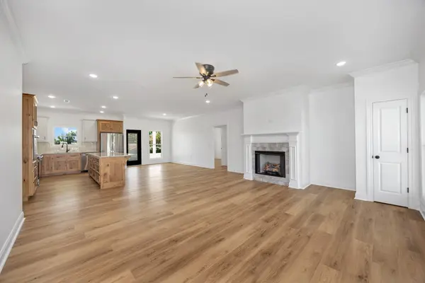 27968 Shannon Rd, Ardmore, AL 35739