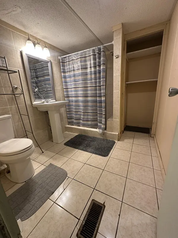 308 Poplar St, Smithville, TN 37166