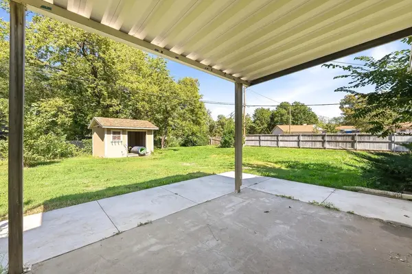 2624 E Clover, Wichita, KS 67216