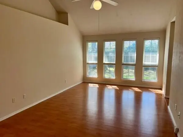 3726 W Kay Pointe BLVD, Springfield, MO 65802